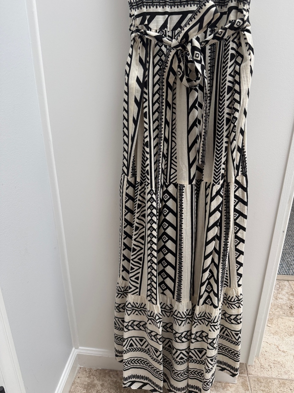 Vero Moda Black & Cream Geometric-Print Maxi Dress - Picture 4 of 5